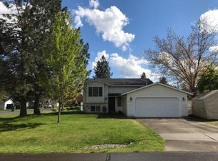 9706 N Ptarmigan Dr, Hayden Lake, ID 83835