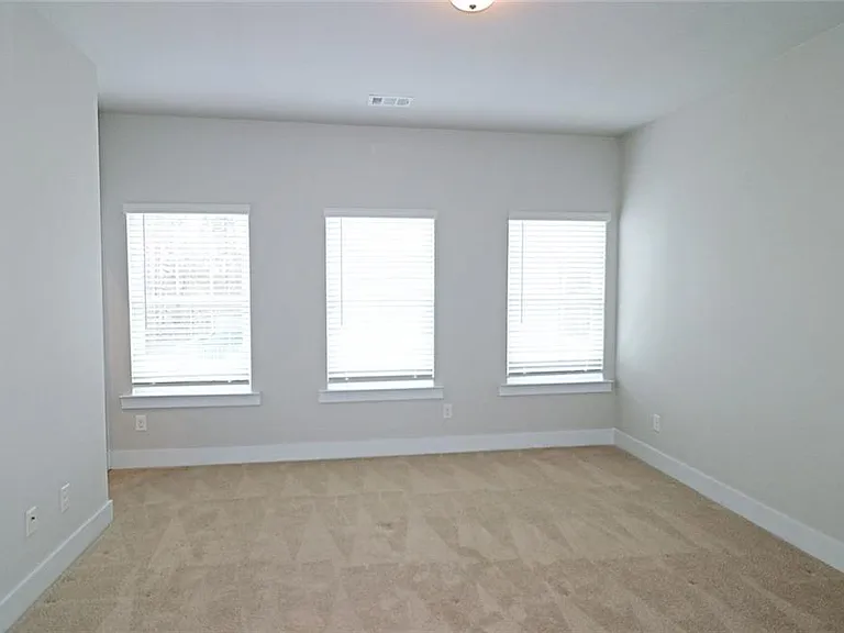 2163 Wiggins Walk — Photo 11