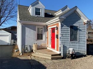 70 Hall Ave, Newport, RI 02840