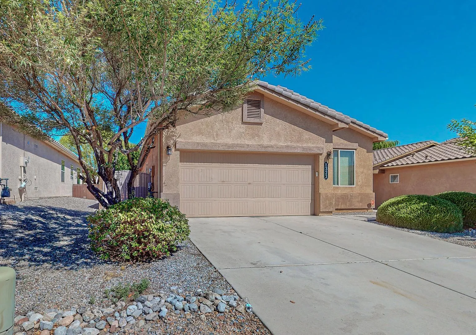 3 bed, 1589 sqft, $2,450 — Photo 3