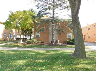 1021 David Dr APT 1W, Bensenville, IL 60106