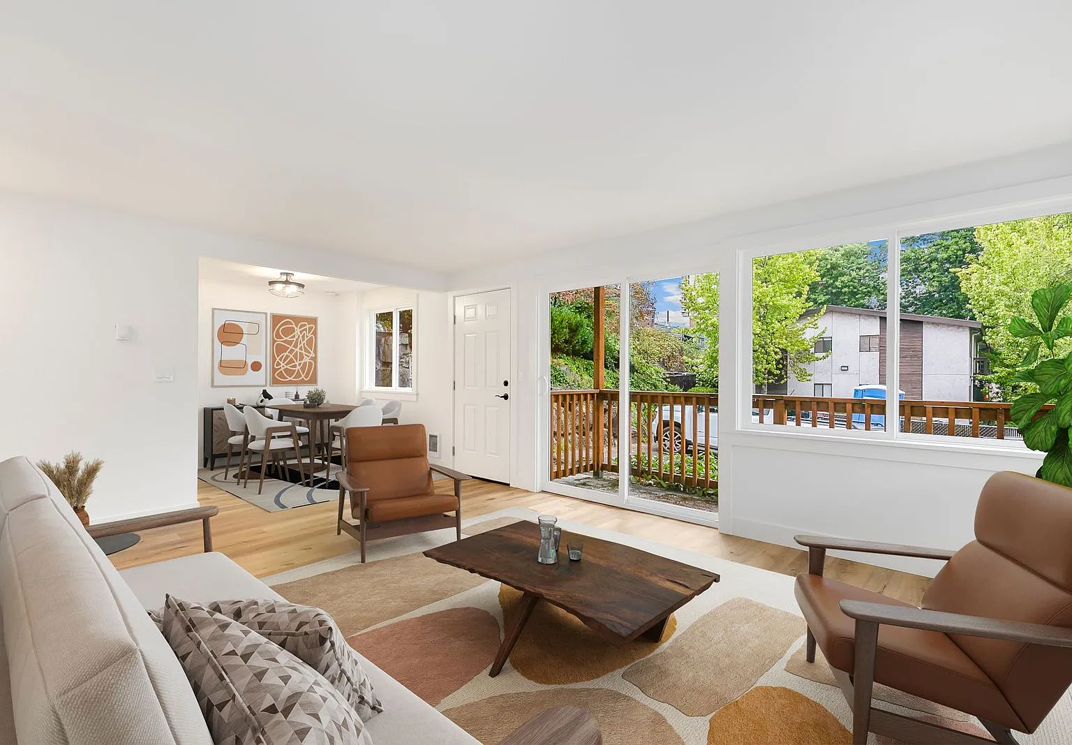 2 bed, 900 sqft, $2,790 — Photo 1