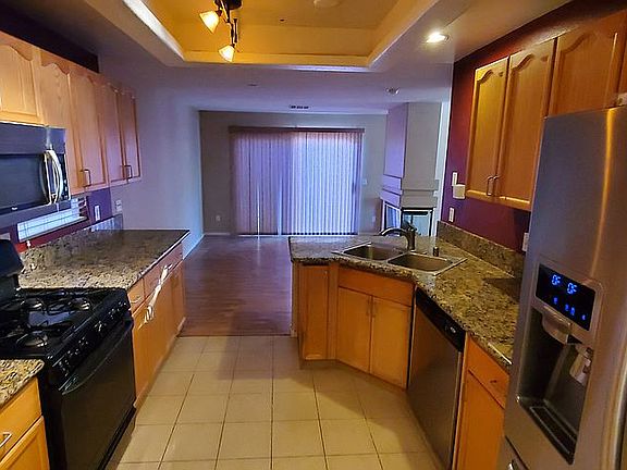 4th image of 8801 Cornwall Glen Ave