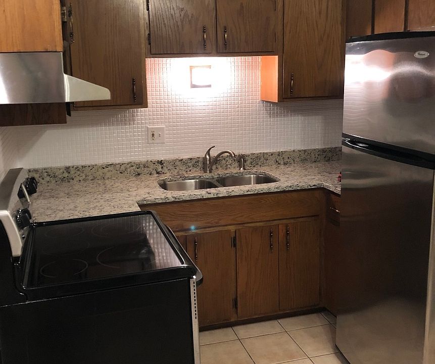 2nd image of 2330 N Harlem Ave APT 3F