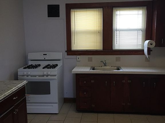 2nd image of 173 Fargo Ave #3