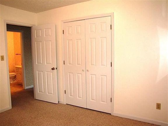 5th image of 2528 Yuma Dr