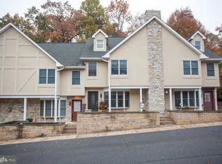 810 Berne Ct #810, Hummelstown, PA 17036