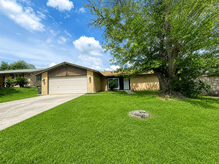1034 Ericson Dr — Photo 27