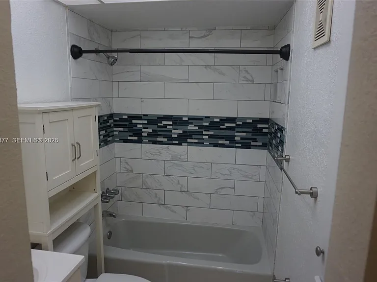 770 SE 2nd Ave #A205 — Photo 29