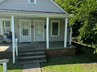 1920 E Market St APT B, Greensboro, NC 27401