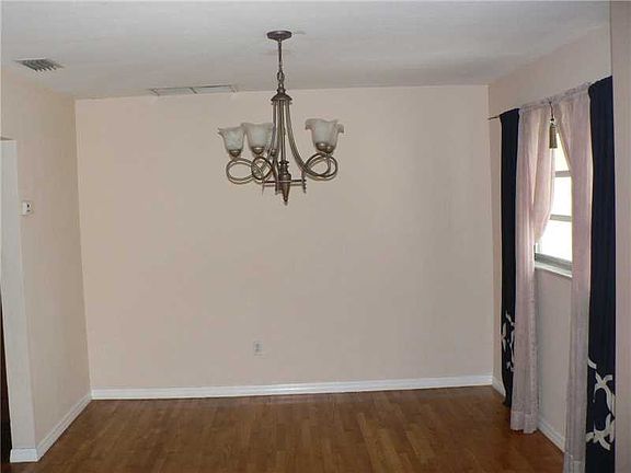 5th image of 4470 NW 8th St