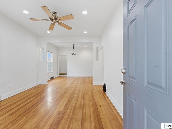 4th image of 3624 N 67th Ave