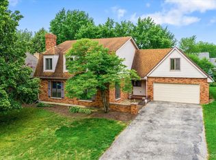 59 Briargate Cir, Sugar Grove, IL 60554