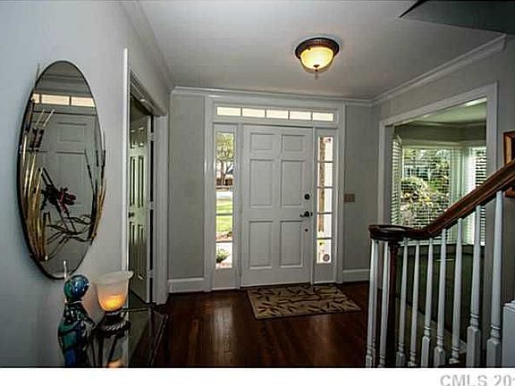2nd image of 6750 Brookfield Pl