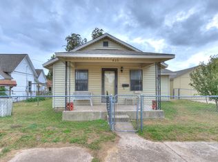 825 E 10th St, Shawnee, OK 74801