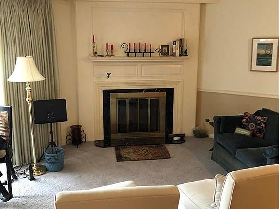 3rd image of 333 Oakwood Ave Suite 2H