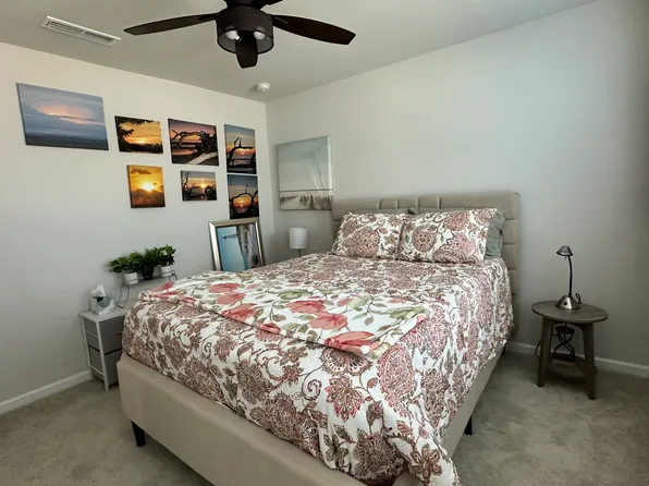 15 Lilford St, Sanford, NC 27330