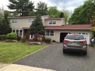 5 Bruce Rd, Morganville, NJ 07751