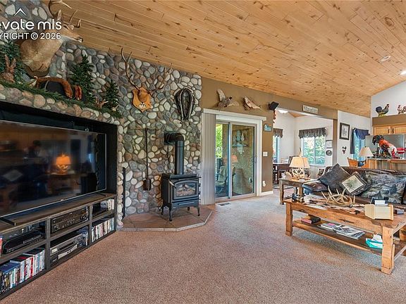 4th image of 3133 Homestake Pl