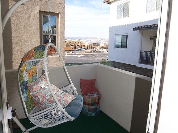 5th image of 3062 Lina St