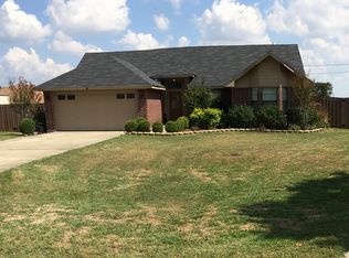 204 Redbird Ct, Victoria, TX 77905
