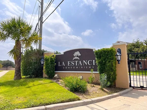 2619 San Isidro Pkwy, Laredo, TX