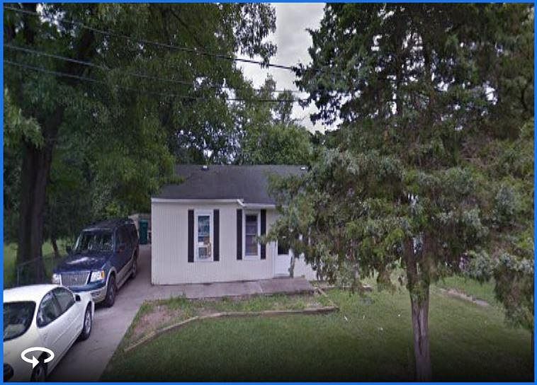 2nd image of 4733 N Edgewood Dr