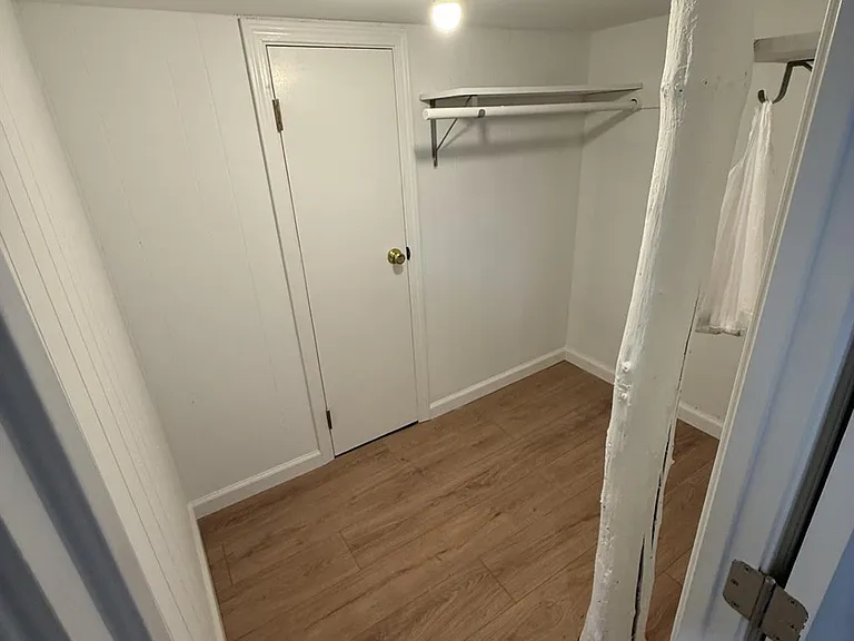 45 Abbott Dr — Photo 10