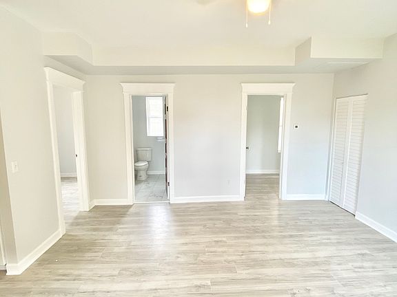 3rd image of 2238 S Homan Ave #1R