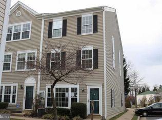 8189 Cockburn Ct, Lorton, VA 22079