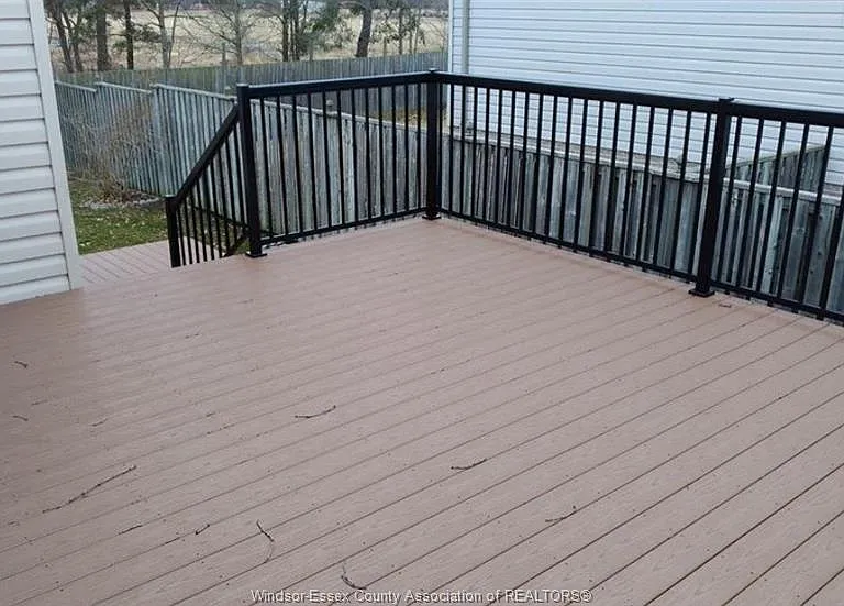 3717 Maguire St — Photo 12