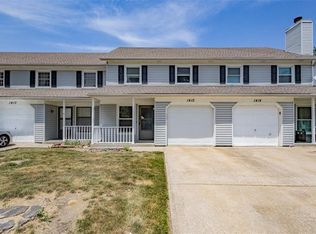 1412 SE 8th St, Lees Summit, MO 64063