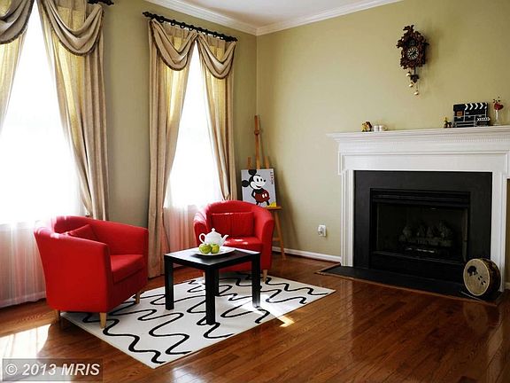 4th image of 5076 Highbourne Ln