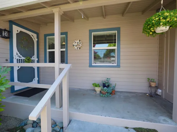 714 Buena Tierra Dr, Woodland, CA 95695