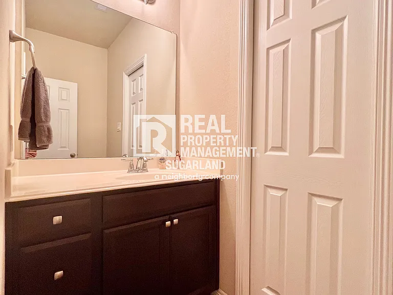 18607 Pelham Grove Ln — Photo 39
