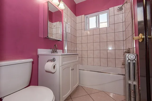 3415 N Hamlin Ave #2W — Photo 3