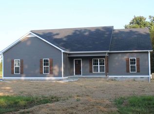 3942 Hunts Bend Rd, Bowling Green, KY 42103