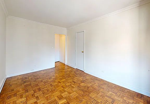 5th image of 353 E 83rd St APT 3E