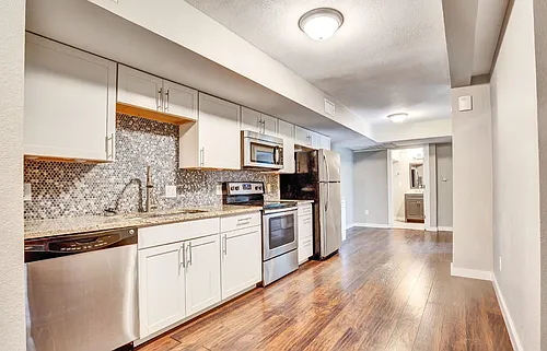 7204 Twin Crest Dr #101 Photo 1