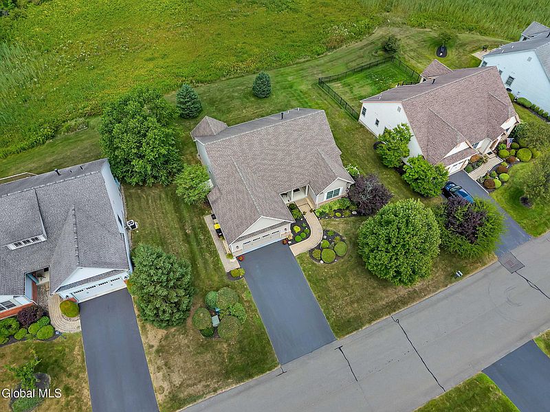 2nd image of 50 Sheldon Drive
