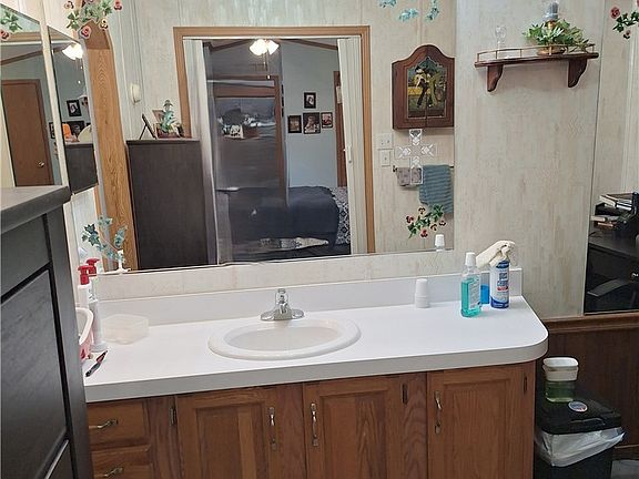 3rd image of 5281 Silverdome Dr
