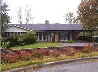 1st image of 442 Calhoun Dr