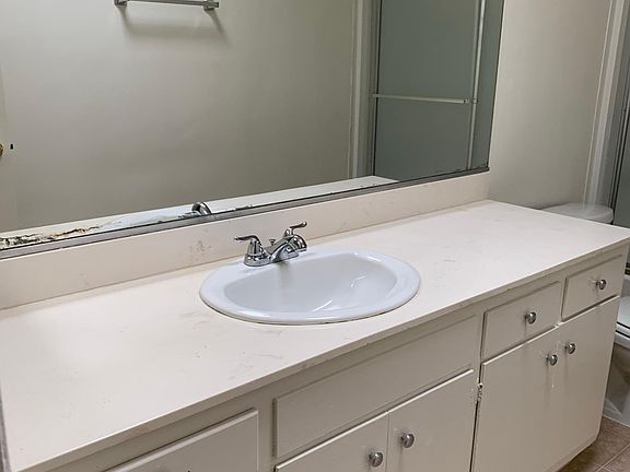 4th image of 15420 Vanowen St APT 25