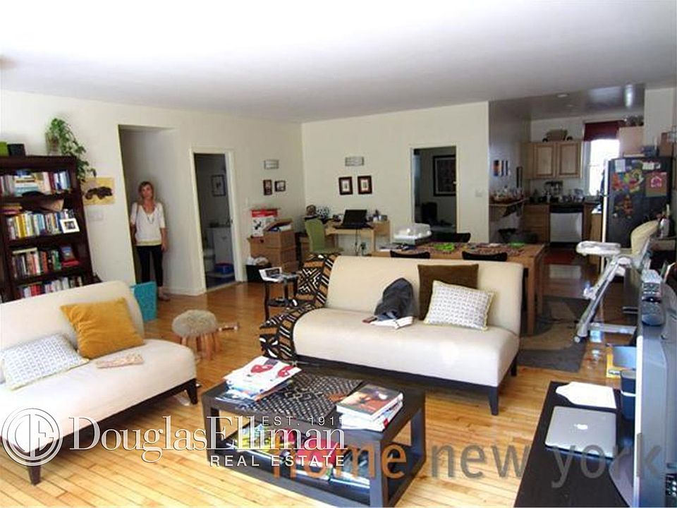2nd image of 453 6th Ave Fl 2