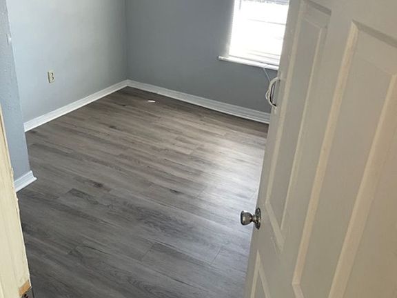 3rd image of 2702 E 18th Ave #B