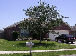 241 Rolling Brook Dr, Dickinson, TX 77539