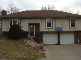 1022 E Buddy St, Saint Joseph, MO 64504