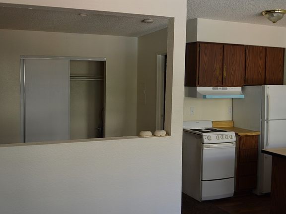 3rd image of 4816 Koval Ln APT 12