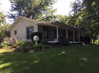 3338 Blacks Rd, Hebron, OH 43025