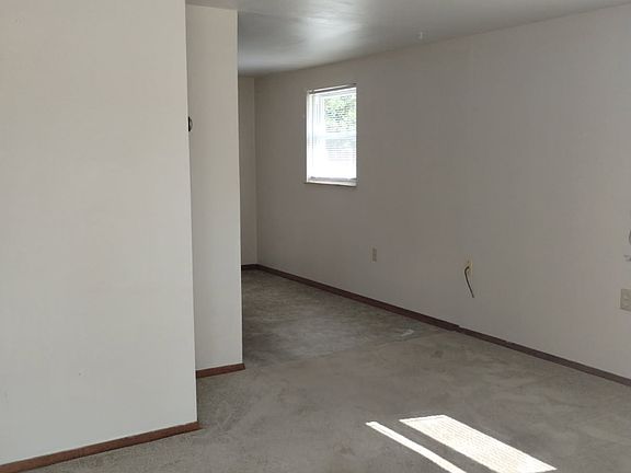 View form front door to kitchen.